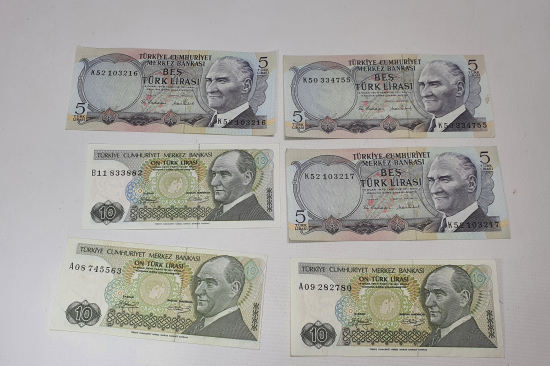 ANTİKA ÇİL KONDİSYONDA 5 VE 10 LİRALAR
