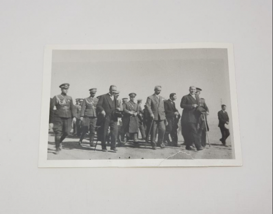 ATATÜRK VE DEVLET ERKANI FOTOĞRAF