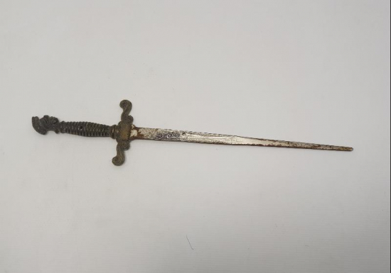 ANTİK GÖRÜNÜMLÜ KILIÇ FORMLU ZARF AÇACAĞI 