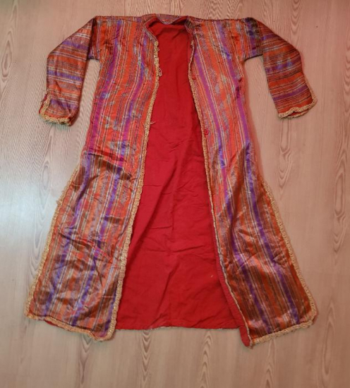 OSMANLI DÖNEMİ ÜÇ ETEK GENÇ KIZ ELBİSESİ 