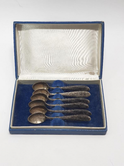 KUTUSUNDA 84 DAMGALI GÜMÜŞ TATLI KAŞIĞI SETİ 