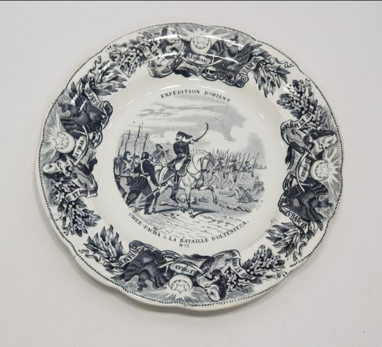 ÖMER PAŞA VE OSMANLI ASKERLERİNİN OLTENİTZA SAVAŞI HÜCUMU KONULU PORSELEN OSMANLI TABAK