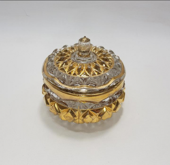 KAPAKLI KRİSTAL ŞEKERLİK