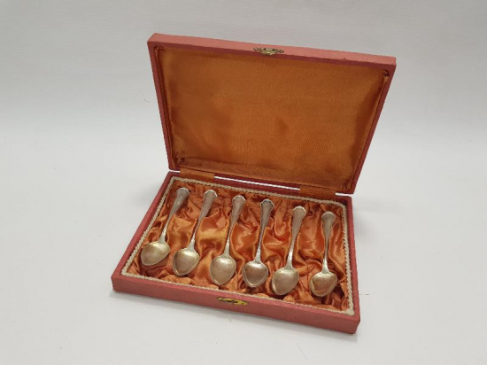 KUTUSUNDA GÜMÜŞ ÇAY KAŞIĞI SETİ 