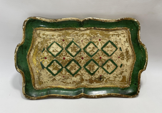 1900 BAŞLARI ÜZERİ ALTIN VERMEYLİ AHŞAP TEPSİ