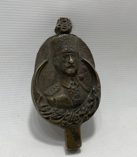 MUSTAFA KEMAL ATATÜRK’ÜN MAREŞALLİĞE YÜKSELDİĞİ SAKARYA MEYDAN SAVAŞI SONRASI YAPTIRILAN ÇOK NADİR MASA ÜSTÜ OBJESİ 