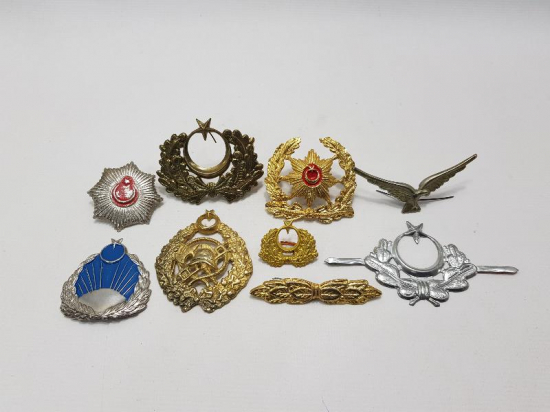 9 ADET BRÖVE, ARMA VE ROZET 