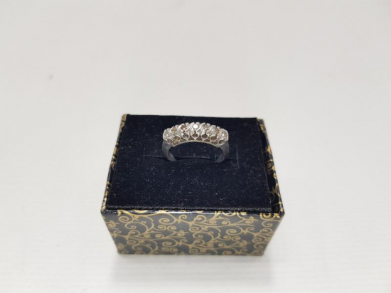 YEDİTAŞ PIRLANTA YÜZÜK