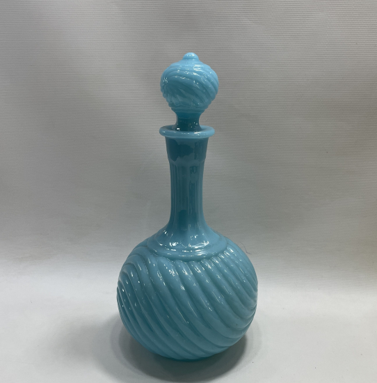 ANTİKA OPALİN BURGULU SÜRAHİ