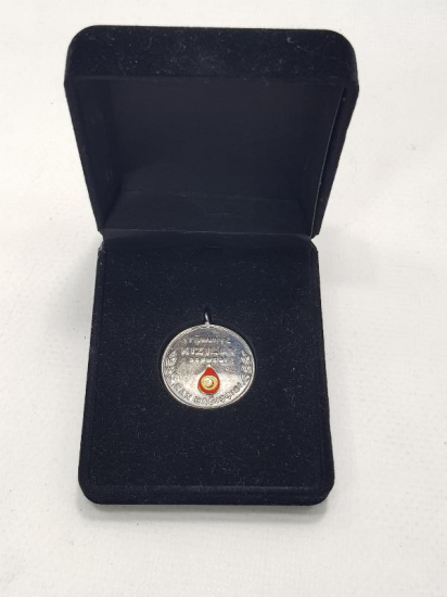 KUTUSUNDA GÜMÜŞ KIZILAY KAN BAĞIŞÇISI MADALYASI 