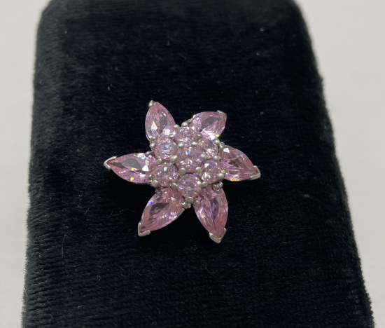 YILDIZ FORMUNDA GÜMÜŞ KOLYE UCU