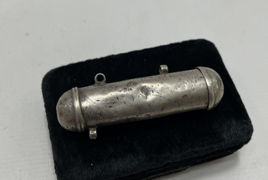 OSMANLI DÖNEMİ DAMGALI VE KALEM İŞÇİLİKLİ GÜMÜŞ HAMAYIL