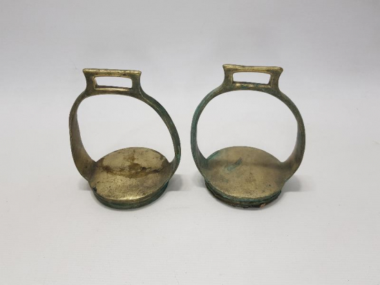 OSMANLI DÖNEMİ BİR ÇİFT BRONZ ÜZENGİ 