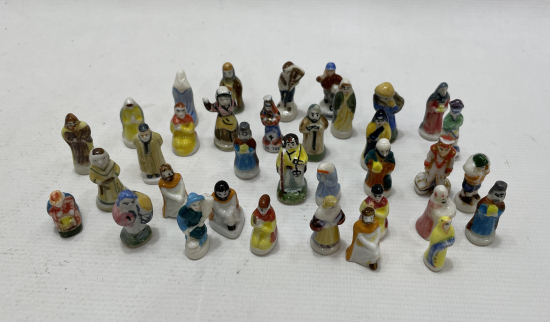 TAMAMI EL BOYAMA FRANSIZ HALK GÖRSELLİ BİBLOLAR