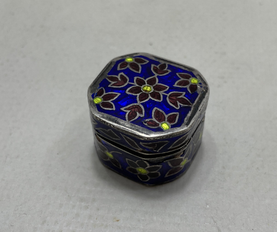 ANTİKA MİNELİ GÜMÜŞ KUTU