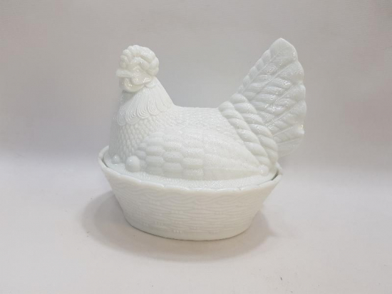 YUMURTLAYAN TAVUK TEMALI BÜYÜK BOY OPAL ŞEKERLİK 