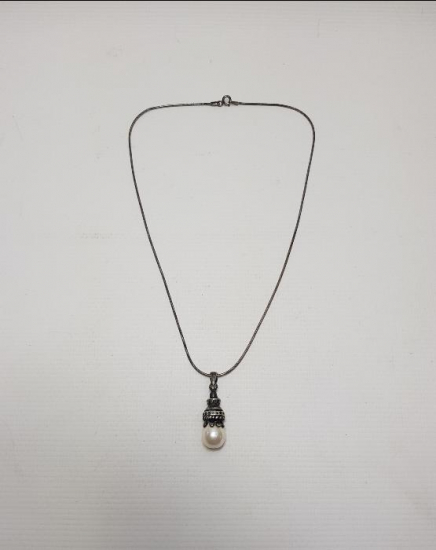 İNCİLİ GÜMÜŞ KOLYE 