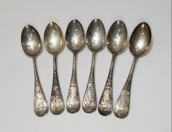 MASAL KARAKTERLERİYLE SÜSLÜ GÜMÜŞ TATLI KAŞIĞI SETİ 