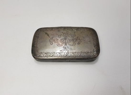 OSMANLI DÖNEMİ KALEM İŞİ GÜMÜŞ TÜTÜN TABAKASI 