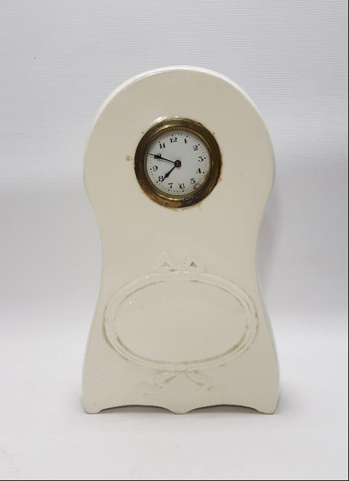 1900'LERDEN PORSELEN KASALI MASA SAATİ 