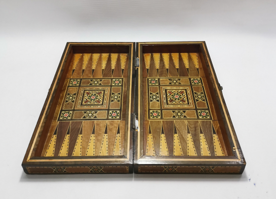 MARKÜTERİ İŞÇİLİKLİ ANTİKA TAVLA