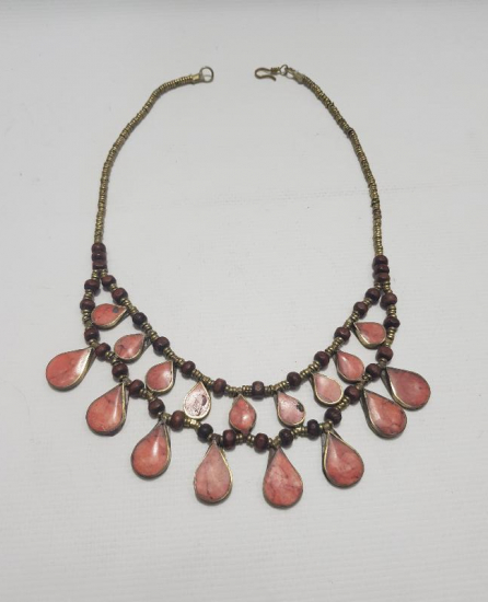 DOĞAL TAŞLARLA SÜSLÜ ESKİ TÜRKMEN GERDANLIK 