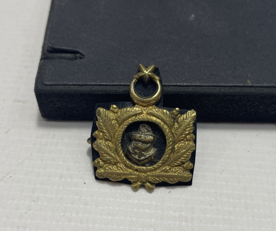 CUMHURİYET BAŞLARI DENİZCİ SUBAY KOKARTI