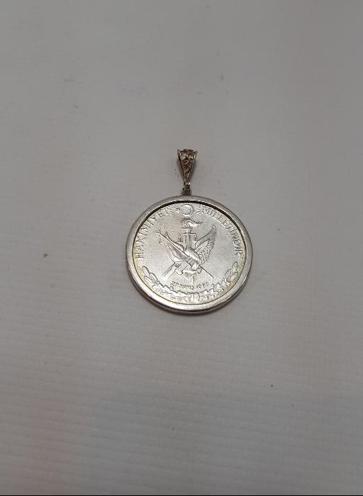 1960 GÜMÜŞ 10 LİRA DARBE PARASINDAN YAPILMIŞ KOLYE UCU