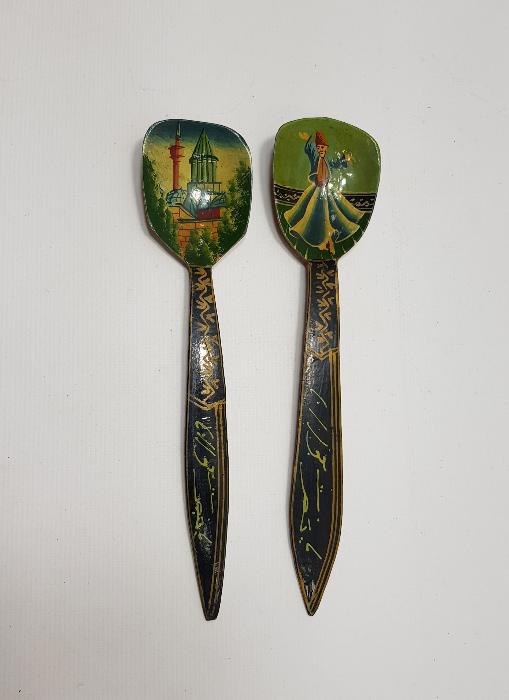 HAZRETİ MEVLANA KONULU EL BOYAMA İKİ ADET AHŞAP KAŞIK 