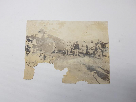 1. DÜNYA SAVAŞI SİNA CEPHESİ'NDE YARALI TÜRK ASKERİNİN HASTANEYE NAKLİ 