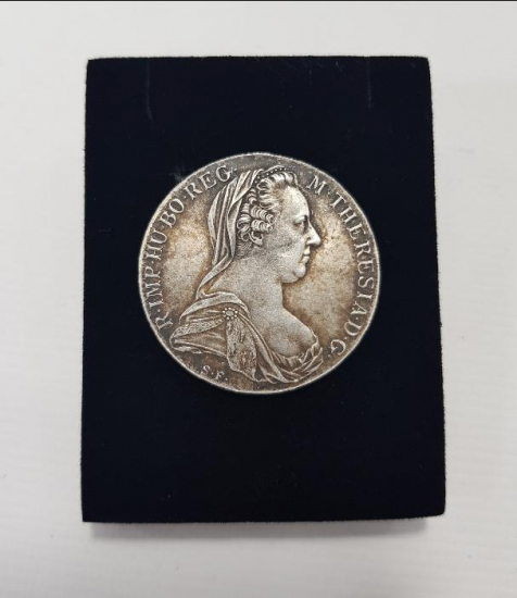 S.F. 1780 TARİHLİ GÜMÜŞ RAHİBE THERESIA PARASI 