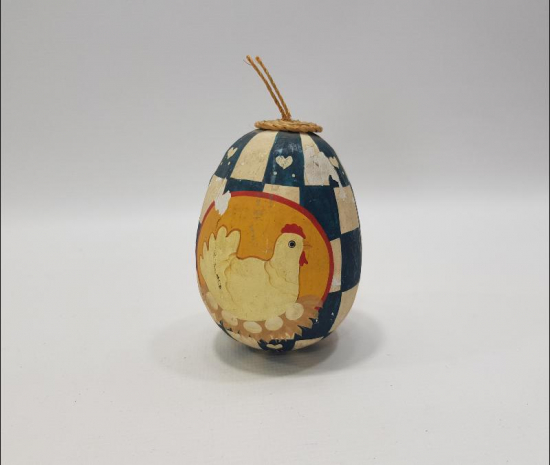 YUMURTLAYAN TAVUK TEMALI EL BOYAMA AHŞAP OASKALYA YUMURTASI