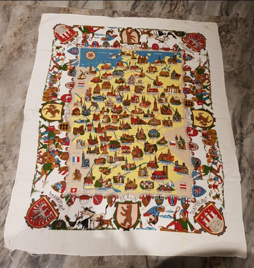 ALMANYA EYALET VE ŞEHİRLERİNİ GÖSTERİR MASA ÖRTÜSÜ