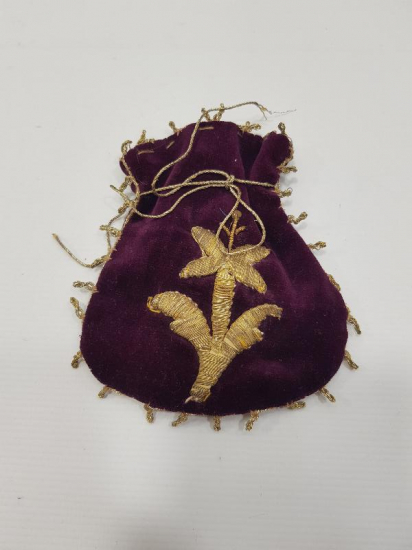 OSMANLI SIRMA İŞLEMELİ KADİFE PARA KESESİ