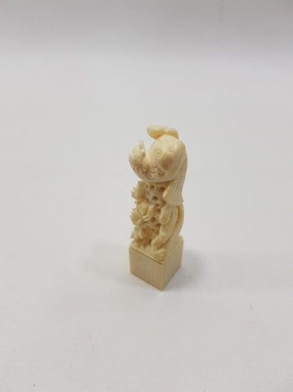 ANTİKA FİL DİŞİ MASA ÜSTÜ OBJESİ 