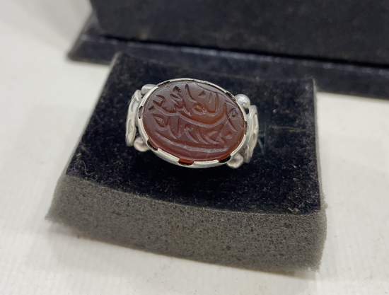 OSMANLI DÖNEMİ AKİK TAŞLI VE AY YILDIZLI NADİR YÜZÜK