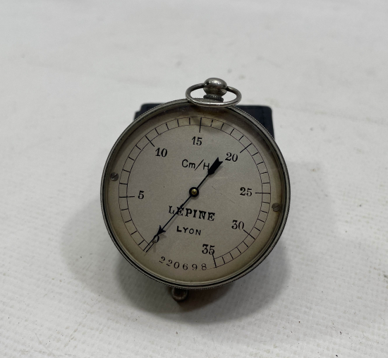 ANTİKA HAVA BASINCI ÖLÇME ALETİ