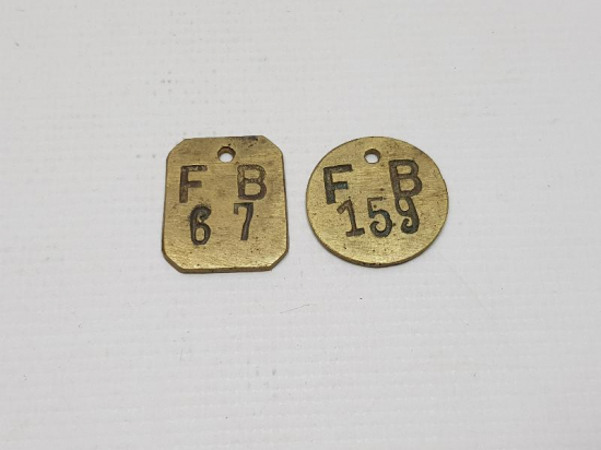 İKİ ADET FB YAZILI PİRİNÇ JETON