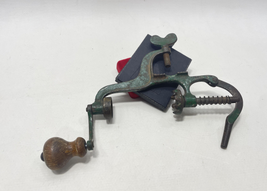 ANTİKA FİŞEK DOLDURMA APARATI