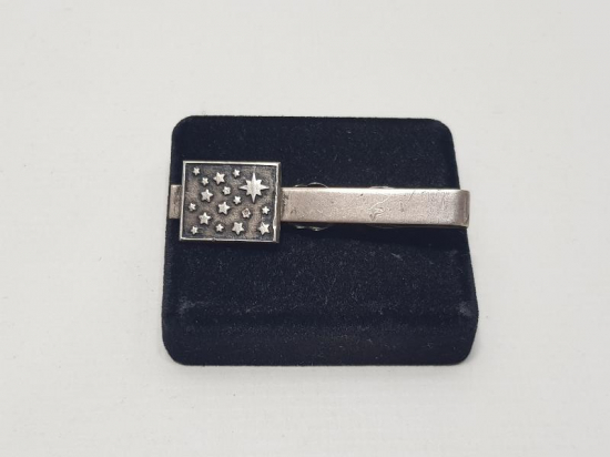 CUMHURBAŞKANLIĞI FORSLU GÜMÜŞ KIRAVAT İĞNESİ 