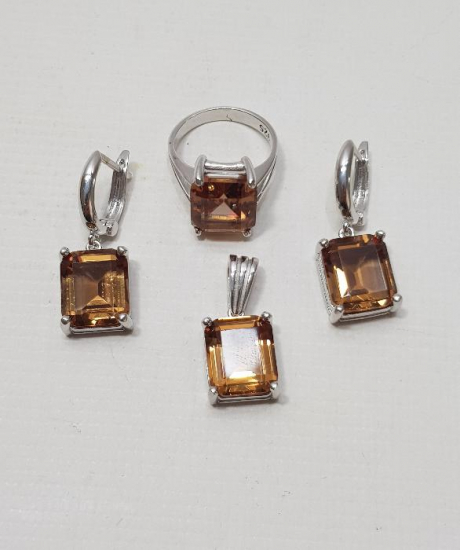 ZULTANİT TAŞLI GÜMÜŞ TAKI SETİ 