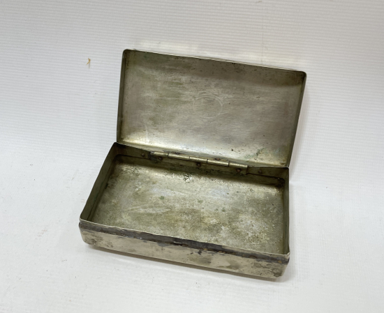 1. DÜNYA SAVAŞI DÖNEMİ İÇİ OSMANLICA YAZILI ASKERİ TÜTÜN TABAKASI