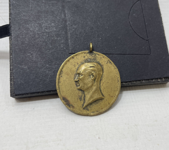 CUMHURİYETİMİZİN 10. YILINA ÖZEL BASILMIŞ MADALYON