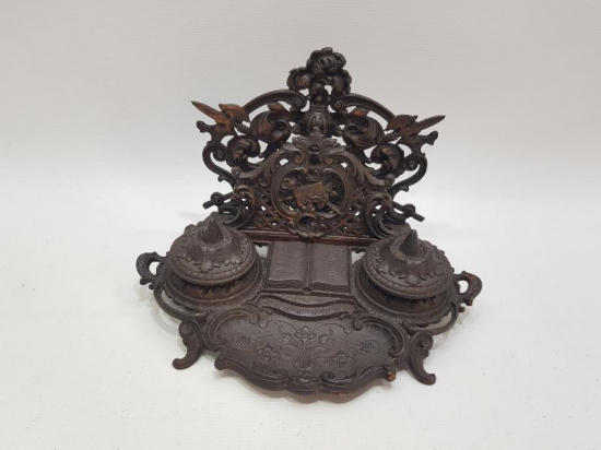 ART NOUVEAU HOKKA TAKIMI