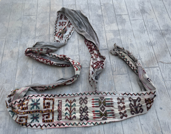 ÜZERİNDE BOY SEMBOLLERİ BULUNAN ÇOK NADİR ÇADIR BAĞI - ÇADIR PALANI