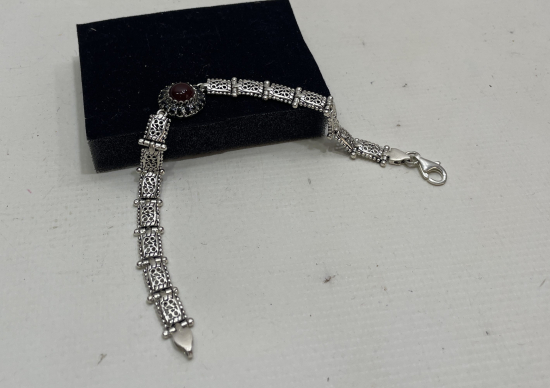 AKİK TAŞLI GÜMÜŞ BİLEKLİK