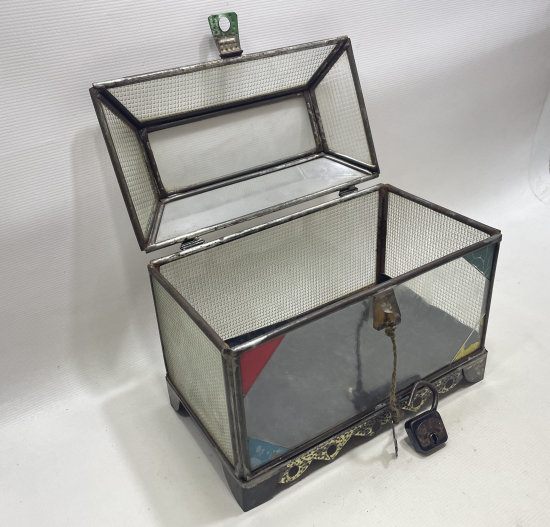 ORJİNAL ANAHTAR VE KİLİDİ İLE NADİR ÇEYİZLİK YAZMA SANDIĞI