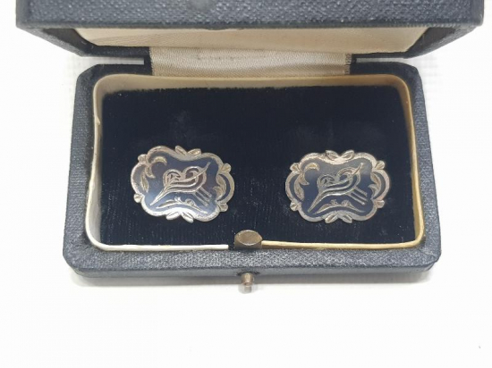 ANTİKA SAVAT İŞÇİLİKLİ OSMANLI TUĞRALI BİR ÇİFT KOL DÜĞMESİ