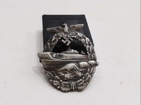 2. DÜNYA SAVAŞI ÇOK NADİR NAZİ ALMAN DONANMA ROZETİ 