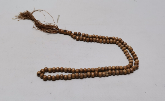 İÇİNDE KABE-İ ŞERİF GÖRSELİ BULUNAN MİKRO RESİMLİ ANTİKA NAMAZ TESPİHİ